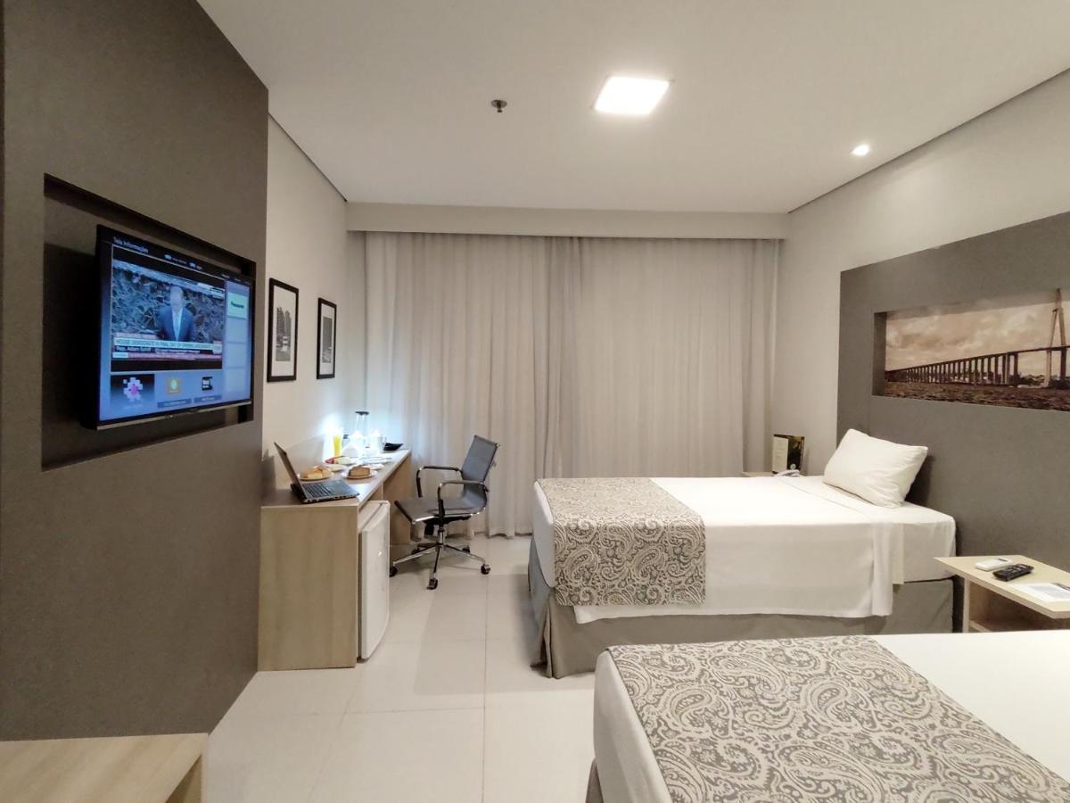 Hotel Tryp By Wyndham