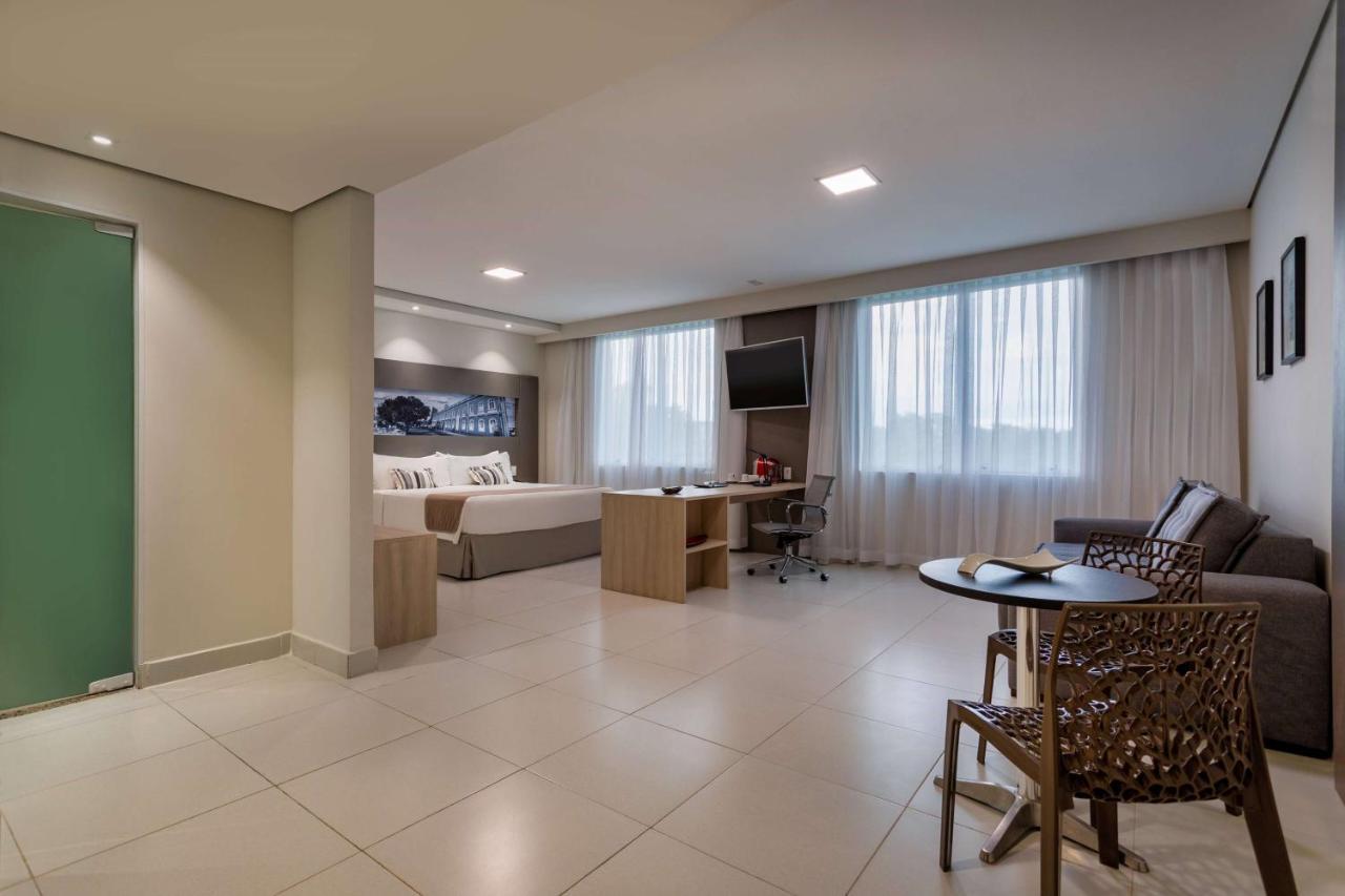 Hotel Tryp By Wyndham