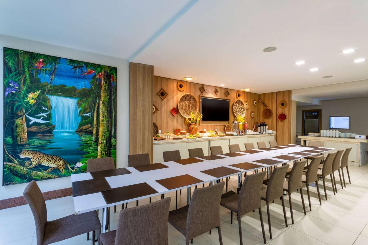 Hotel Tryp By Wyndham